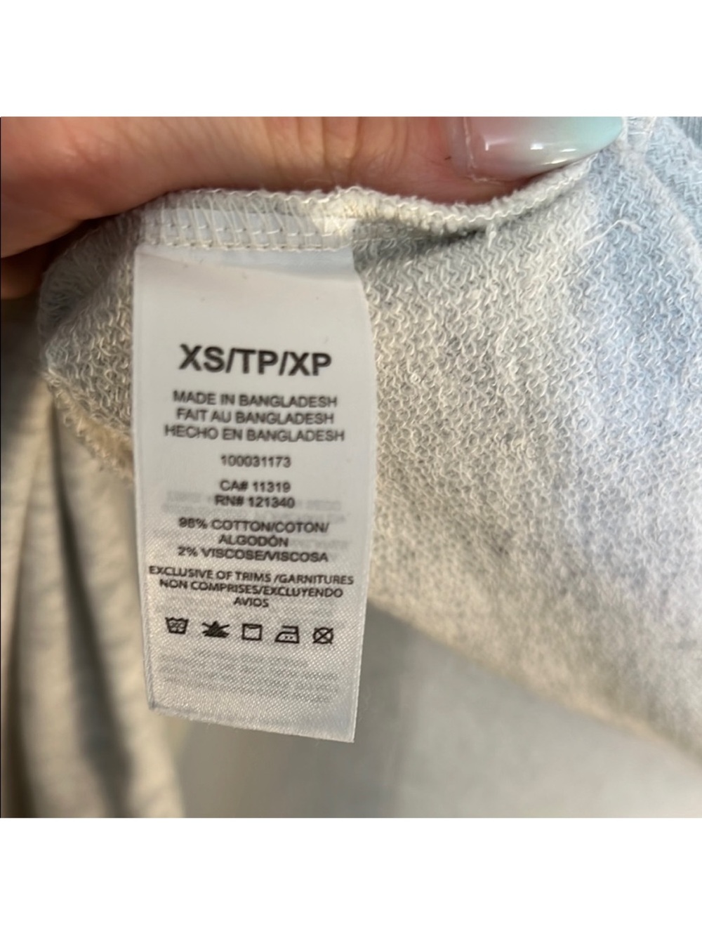Garage • Women’s Size XS • Off white Long-Sleeve Crewneck Top - Picture 5 of 5